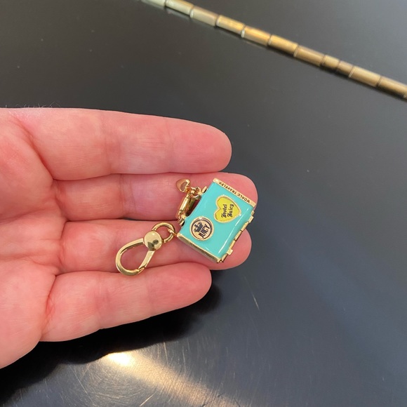 authentic rare vintage Juicy Couture enamel suitcase charm - Picture 11 of 17